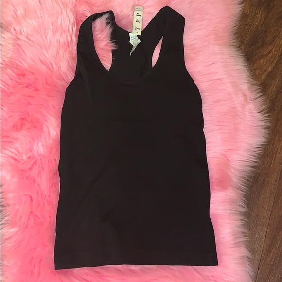 Tops - Black - Seamless Camisoles tank top
